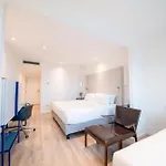 Hotel Hilton Palace 4*