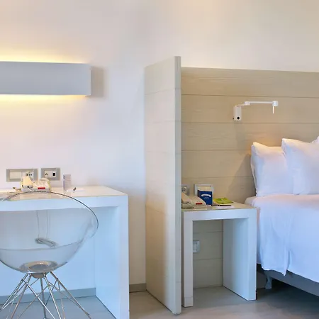 Hilton Palace Hotel 4*