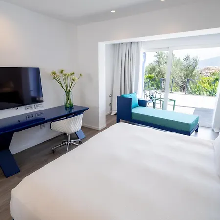 Hotel Hilton Palace 4*