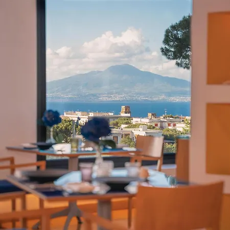 Hotel Hilton Palace 4*