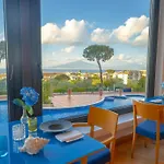 Hilton Palace Ξενοδοχείο 4*