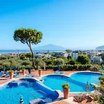 Hilton Palace Ξενοδοχείο Σορέντο