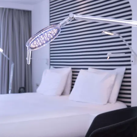 Hilton Palace Hotel 4*