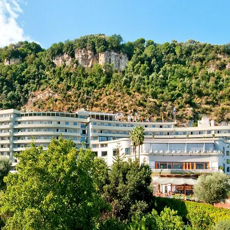 Hilton Palace Otel 4*