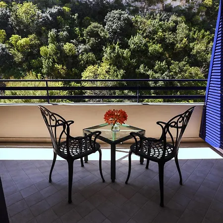 Hilton Palace מלון סורנטו