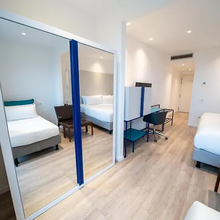 Hilton Palace Ξενοδοχείο 4*