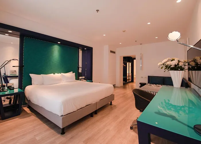 Otel Hilton Palace 4*