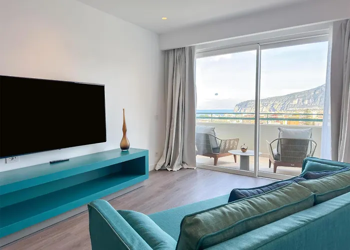 Hilton Palace Hotel 4*