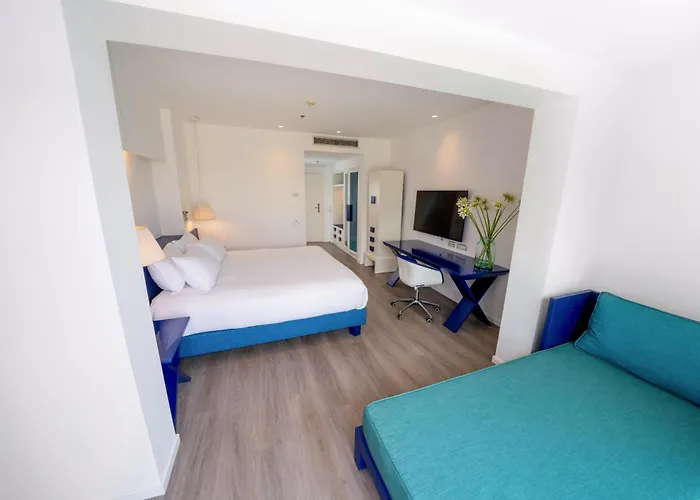 هيلتون بالاس