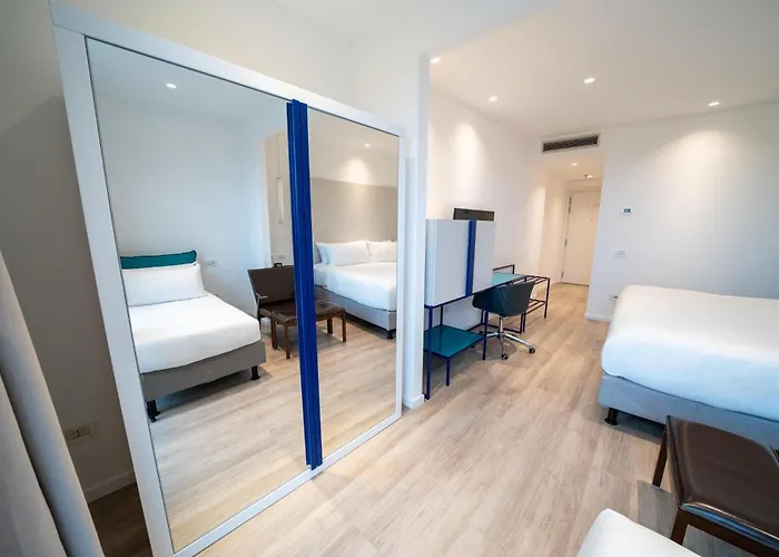 Hilton Palace Hotel 4*