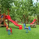 Ξενοδοχείο Hilton Palace 4*