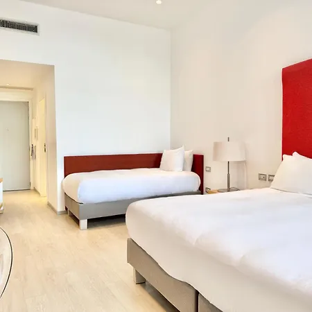 Hilton Palace Hotel