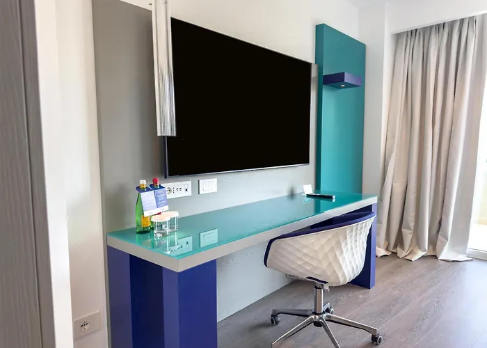 Hilton Palace 4* Σορέντο